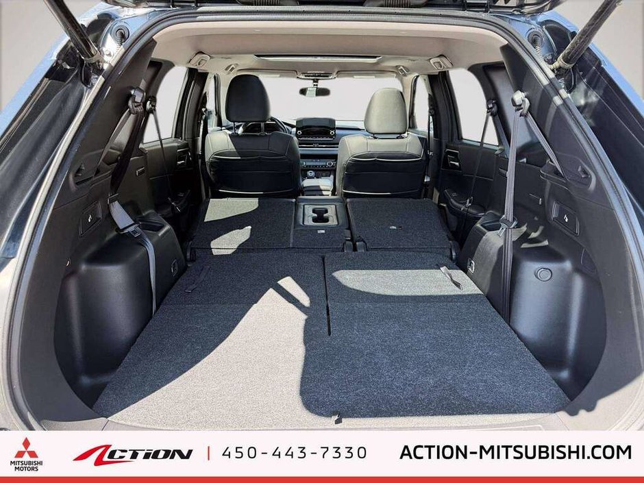 2024 Mitsubishi Outlander LE AWC Toit Pano Carplay Android Auto Mags-13