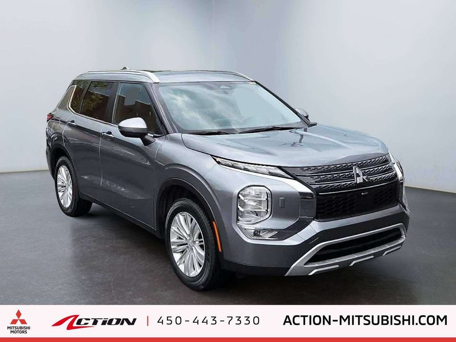 Mitsubishi Outlander LE-AWC 7 Passagers 1 Proprio Toit Pano GPS CarPlay 2024-6
