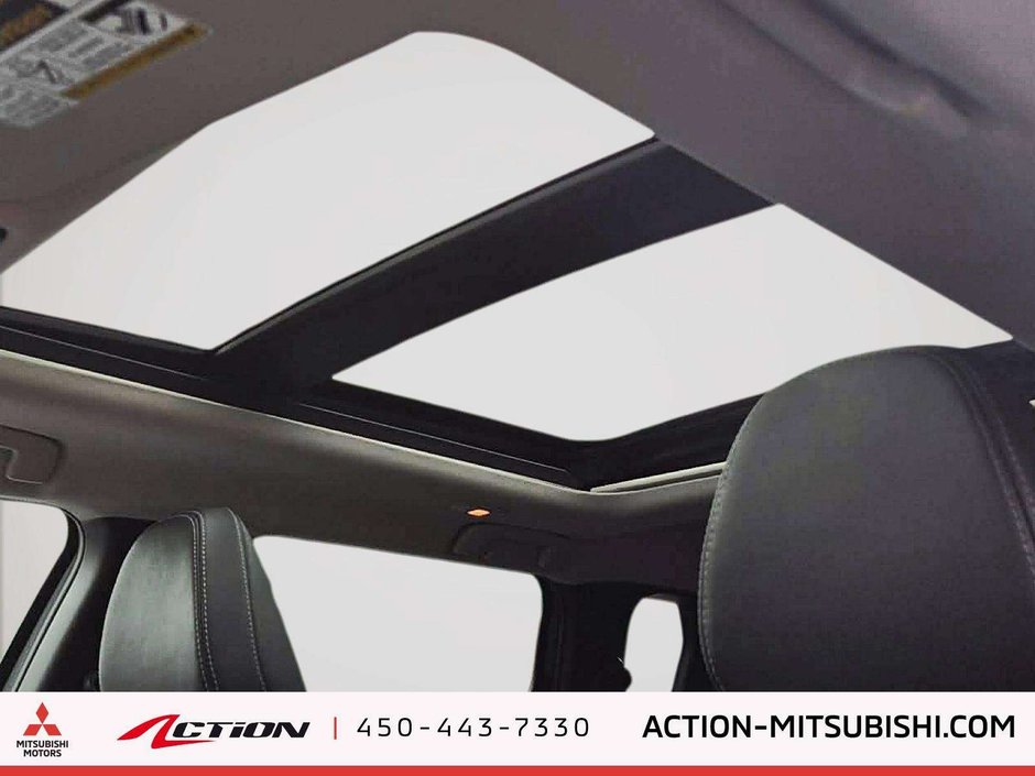 Mitsubishi Outlander LE-AWC 7 Passagers 1 Proprio Toit Pano GPS CarPlay 2024-22