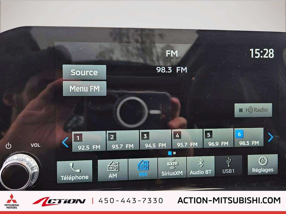 Mitsubishi Outlander LE-AWC 7 Passagers 1 Proprio Toit Pano GPS CarPlay 2024-21