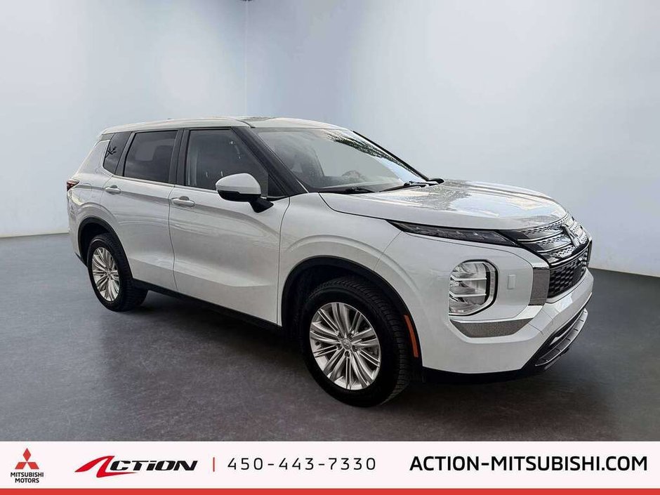 2024 Mitsubishi Outlander ES Carplay Android Auto A / C Gr.Électriques-6