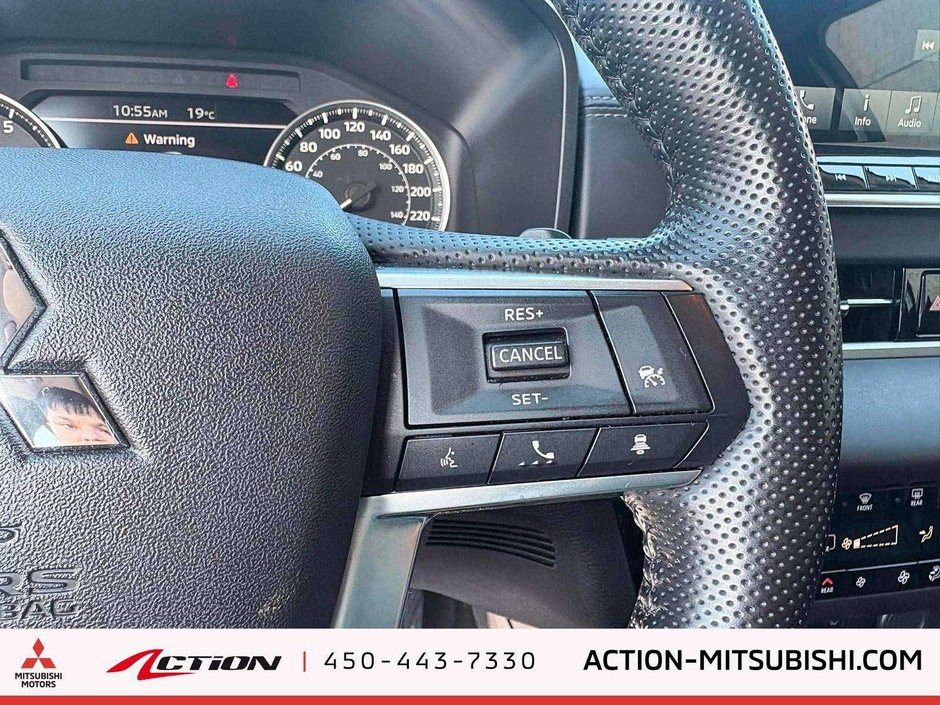2024 Mitsubishi Outlander LE AWC Carplay Android Auto Mags Sièges Chauffants-19