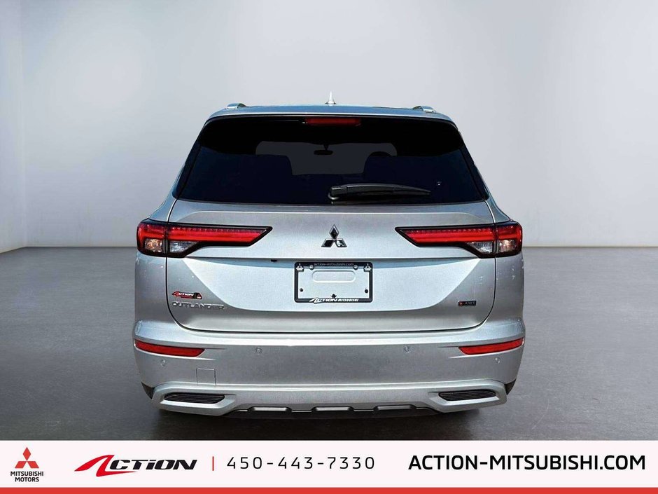 2024 Mitsubishi Outlander LE AWC Carplay Android Auto Mags Sièges Chauffants-3