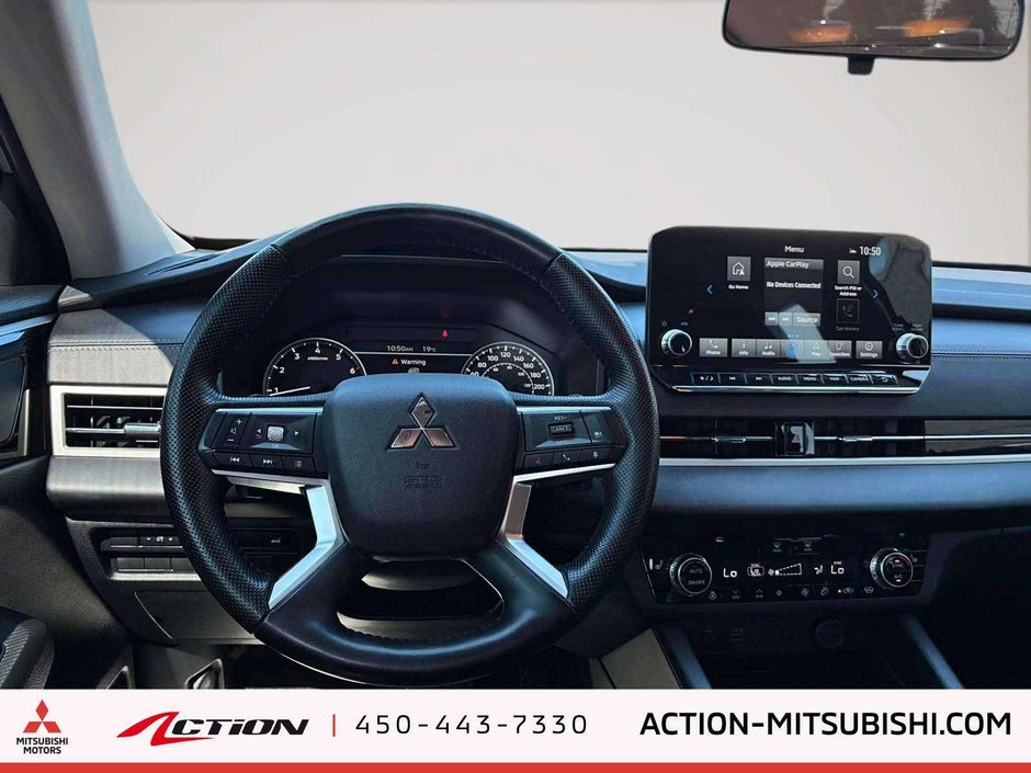 2024 Mitsubishi Outlander LE AWC Carplay Android Auto Mags Sièges Chauffants-16