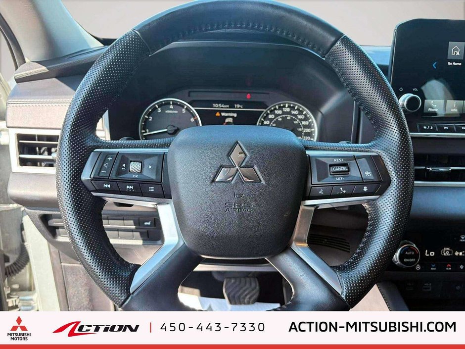 2024 Mitsubishi Outlander LE AWC Carplay Android Auto Mags Sièges Chauffants-17