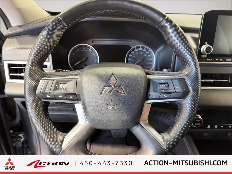 Mitsubishi OUTLANDER ES S-AWC ES 2024-18
