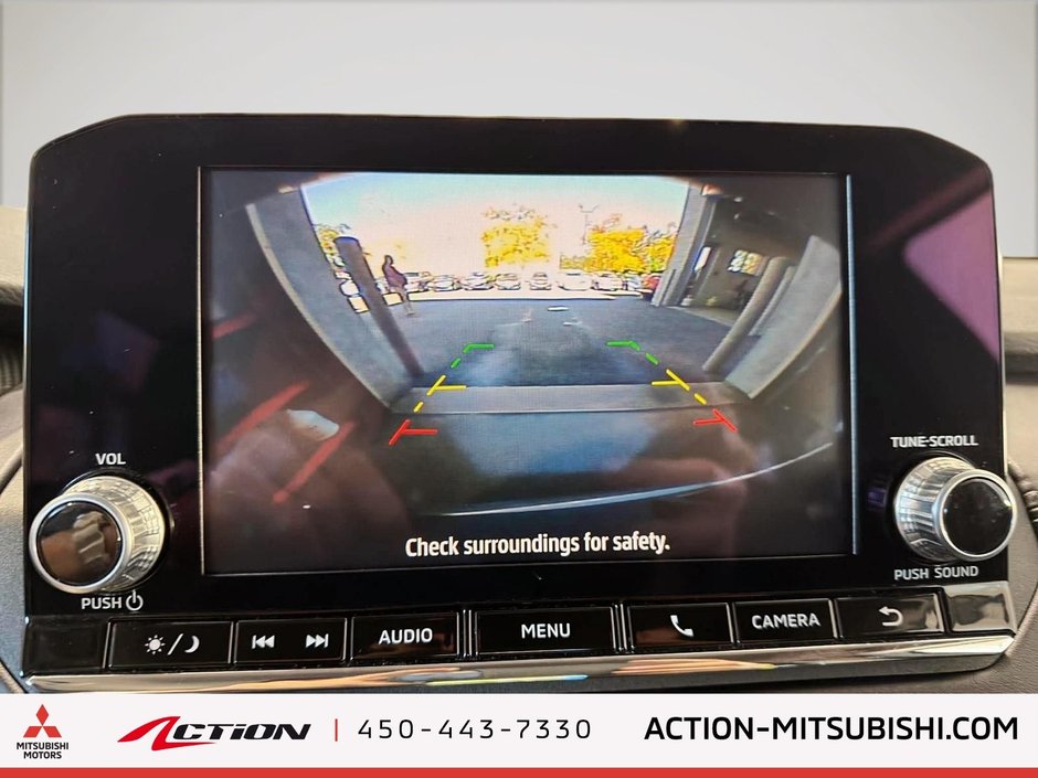 Mitsubishi OUTLANDER ES S-AWC ES 2024-22