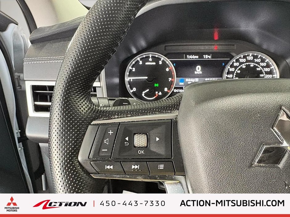 Mitsubishi Outlander SE Toit Pano Apple Carplay/Android Jante 18 Camér 2024-17
