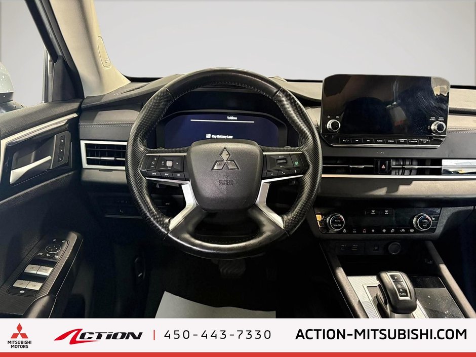 Mitsubishi OUTLANDER GT S-AWC Blanc/Toit noir 7 Places Toi Cuir Mags 20 2024-11