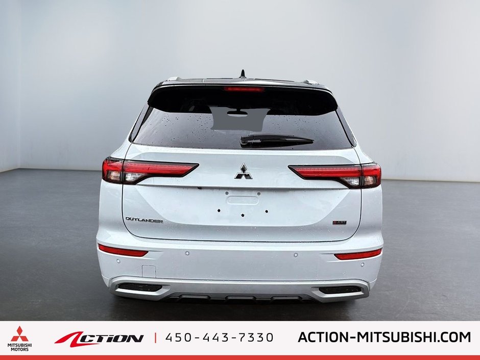 Mitsubishi OUTLANDER GT S-AWC Blanc/Toit noir 7 Places Toi Cuir Mags 20 2024-3