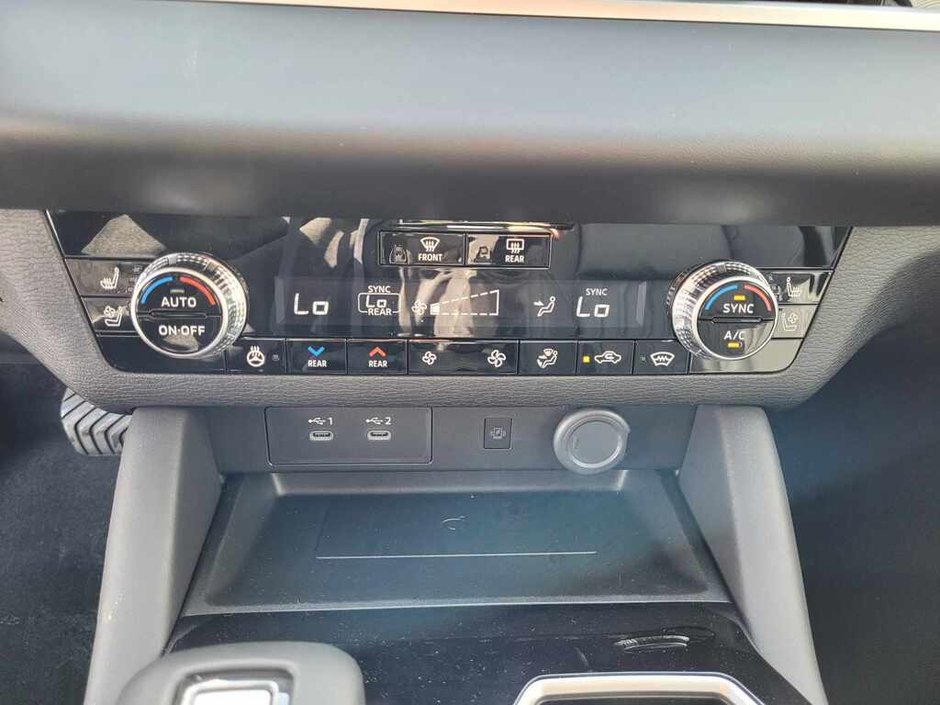 Mitsubishi Outlander GT S-AWC 2025-29