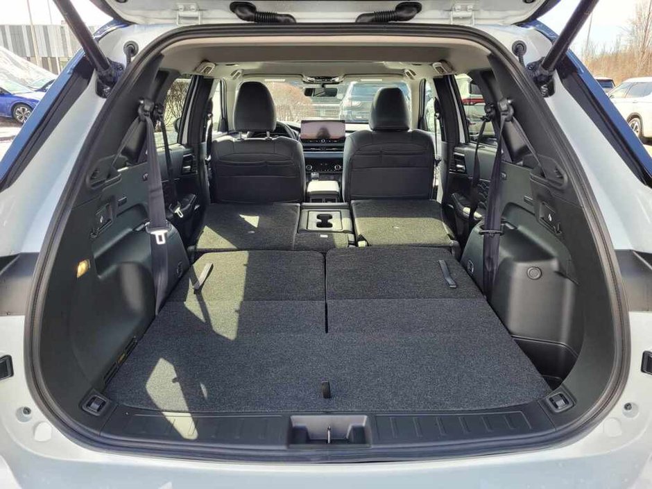 Mitsubishi Outlander GT S-AWC 2025-14