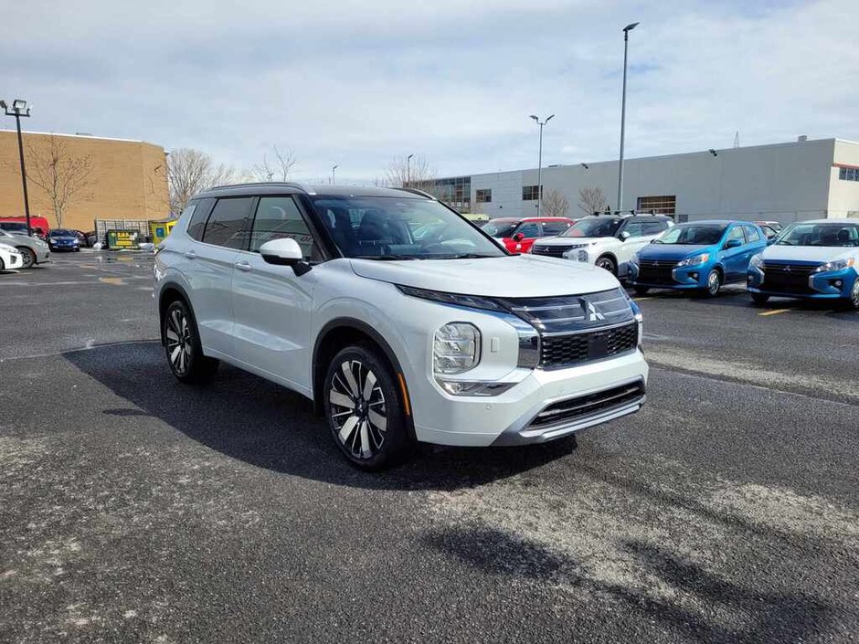 Mitsubishi Outlander GT S-AWC 2025-7