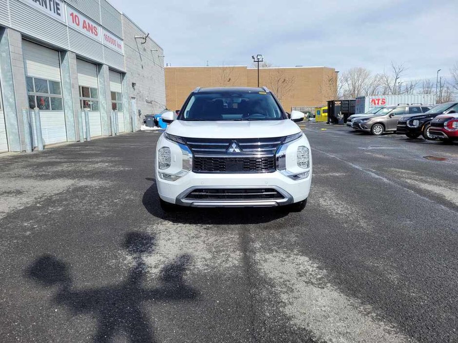 Mitsubishi Outlander GT S-AWC 2025-8
