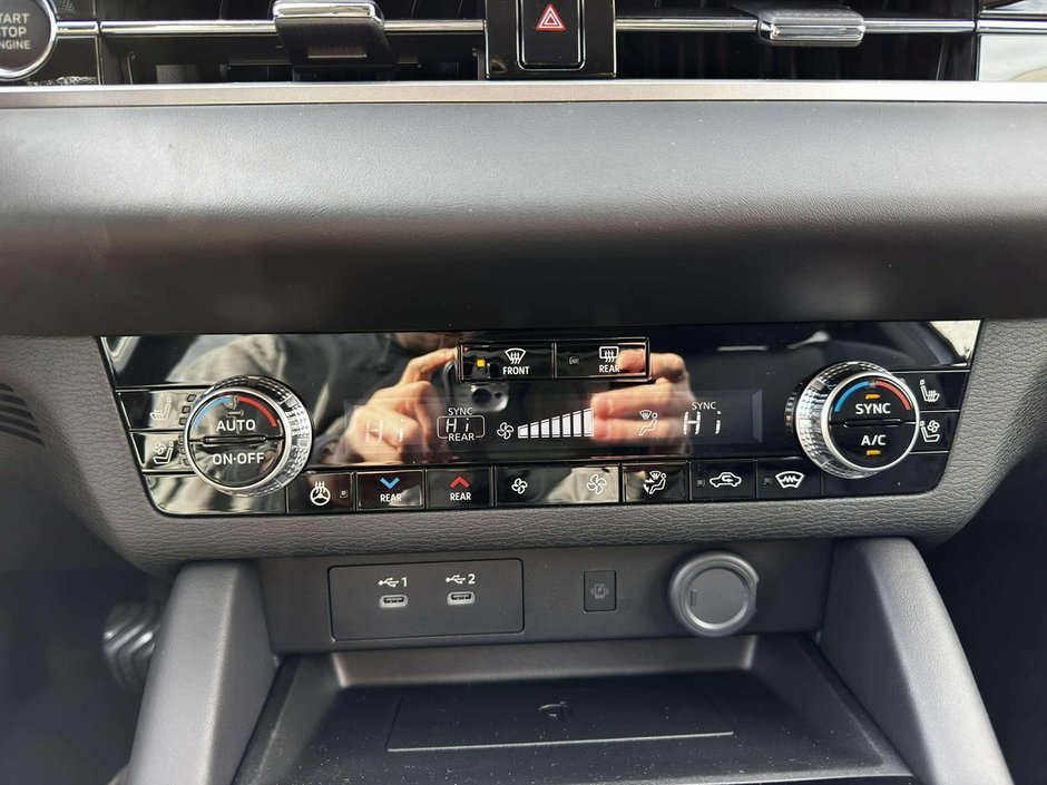 2025 Mitsubishi Outlander GT S-AWC-31
