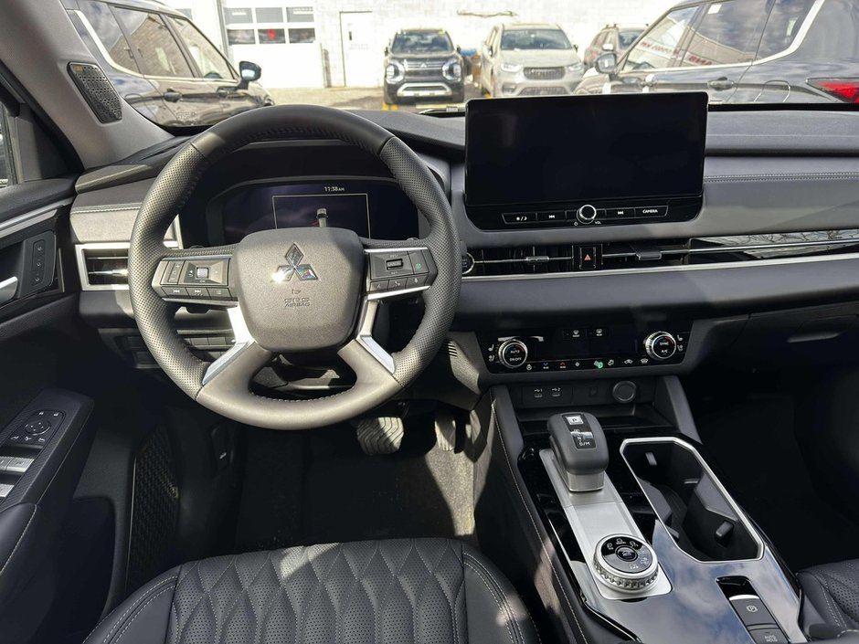 2025 Mitsubishi Outlander GT S-AWC-22