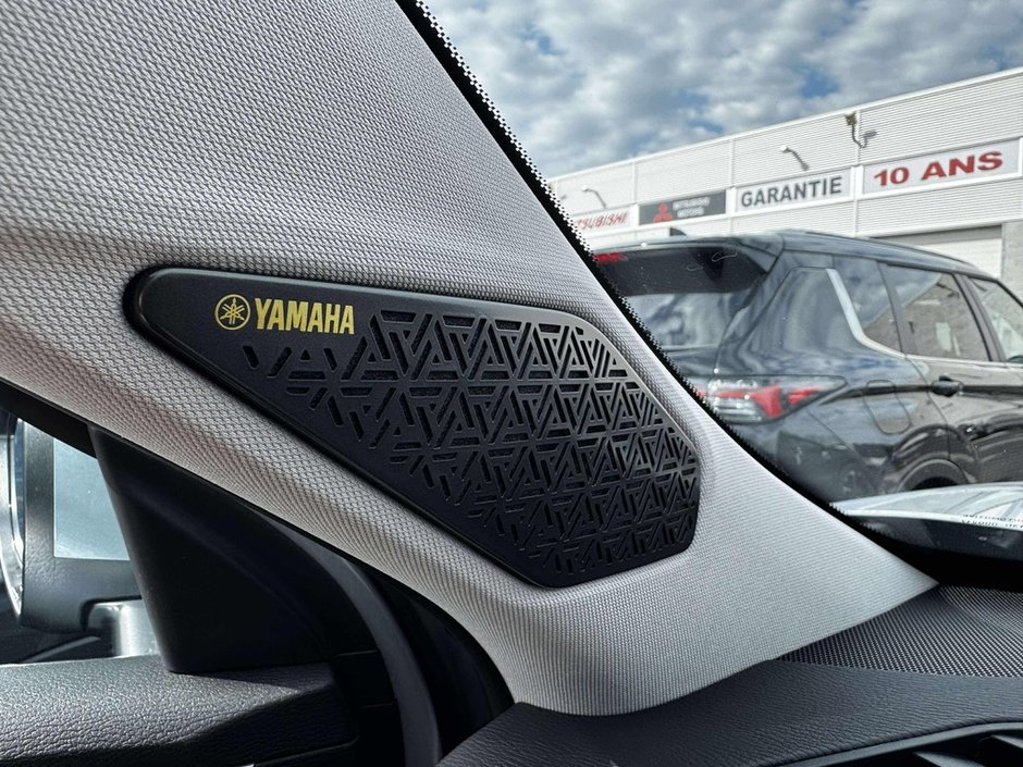 2025 Mitsubishi Outlander GT S-AWC-28