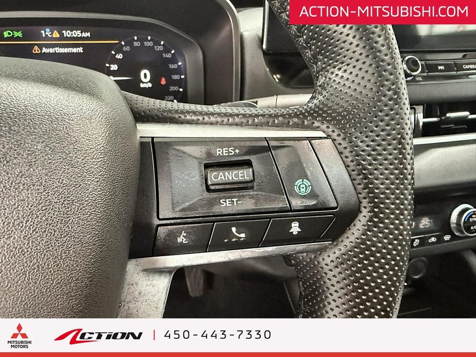 Mitsubishi Outlander GT S-AWC Cuir A/C 7 passagers Toit Panoramique 2025-13