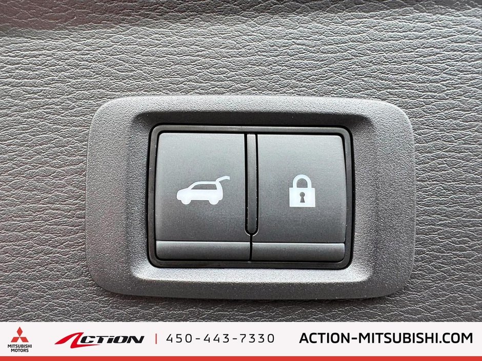 2025 Mitsubishi Outlander SEL S-AWC Toit Pano Cuir Carplay Sièges Ventillés-30