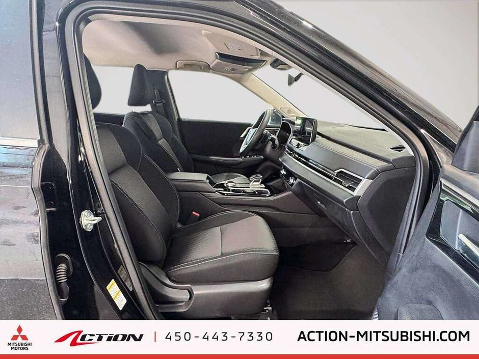 2025 Mitsubishi Outlander ES S-AWC 7 Passagers Carplay Android Auto Mags 18-15