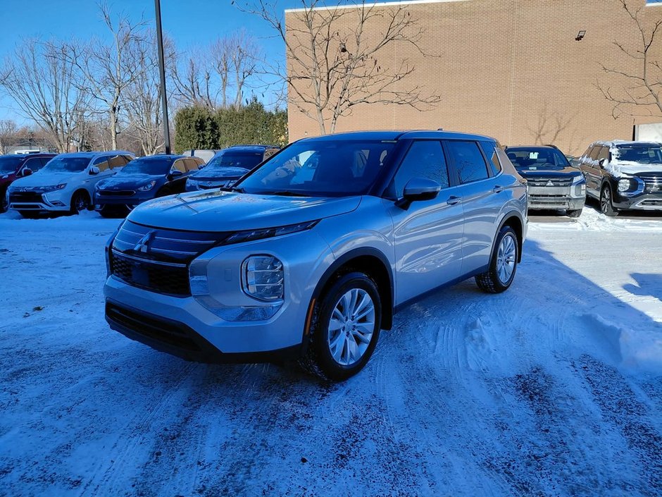 2026 Mitsubishi Outlander ES S-AWC-2