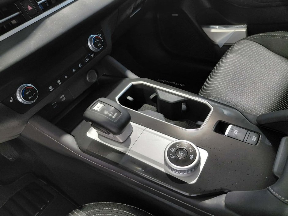 2026 Mitsubishi Outlander ES S-AWC-18