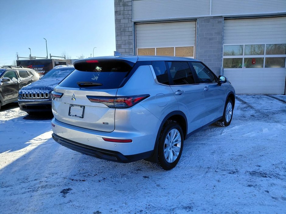 2026 Mitsubishi Outlander ES S-AWC-6