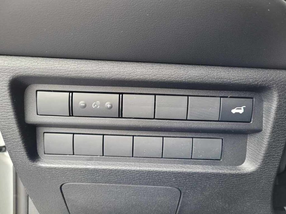 2026 Mitsubishi Outlander SE S-AWC-9