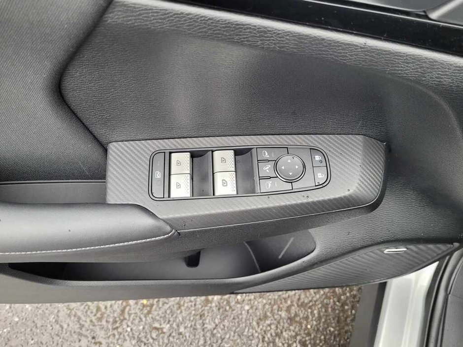 2026 Mitsubishi Outlander SE S-AWC-19