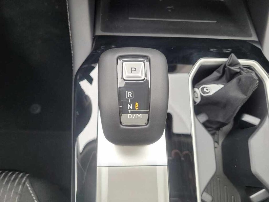 2026 Mitsubishi Outlander SE S-AWC-23