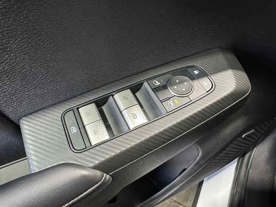 2026 Mitsubishi Outlander ES S-AWC-14