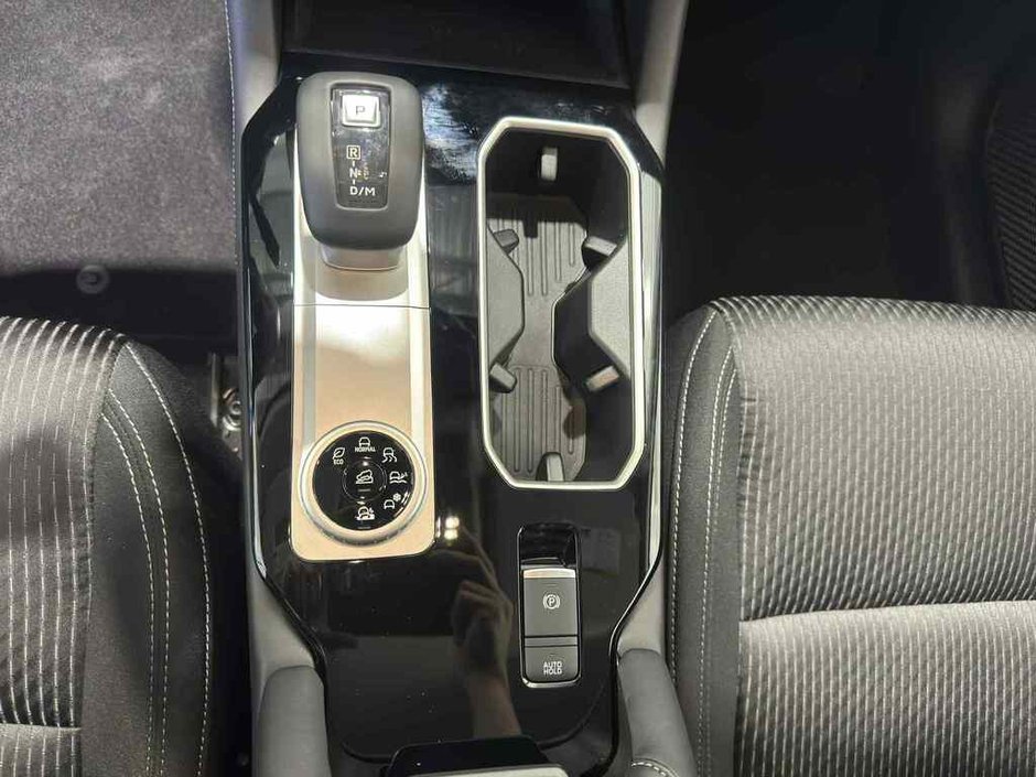 2026 Mitsubishi Outlander ES S-AWC-19