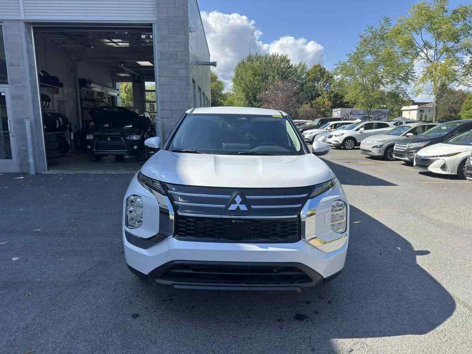 2026 Mitsubishi Outlander ES S-AWC-1