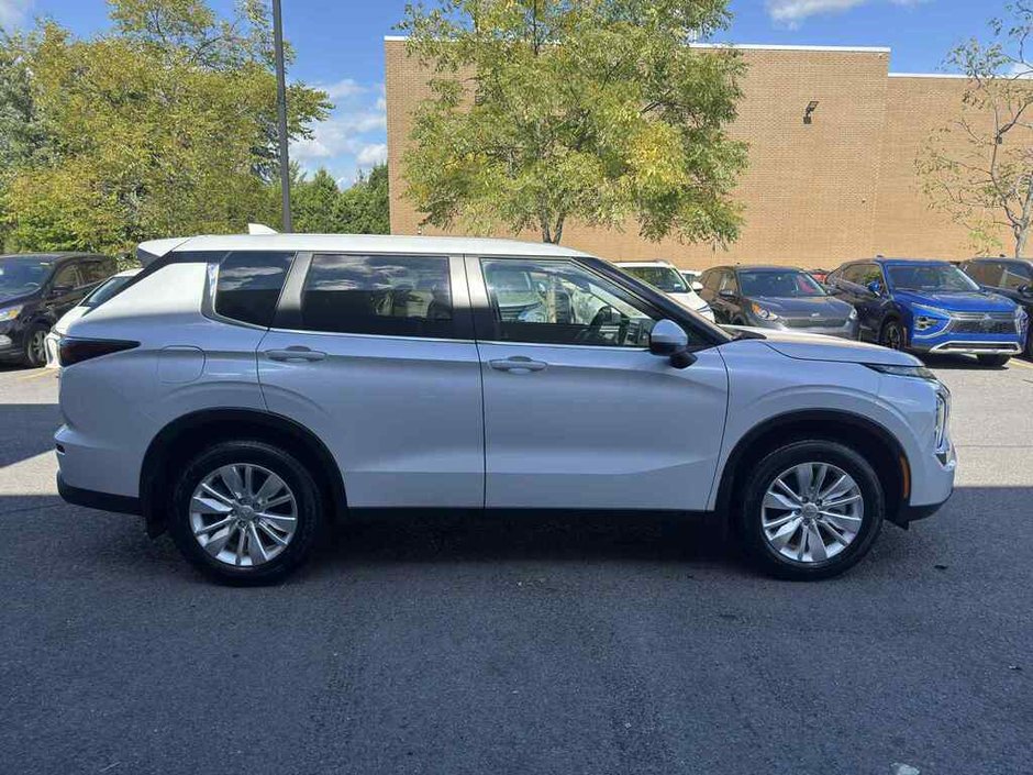 2026 Mitsubishi Outlander ES S-AWC-6