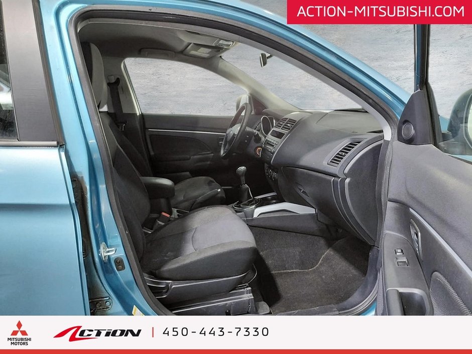 Mitsubishi RVR SE Gr.électriques Mags 16 Pouces A / C 2011-14