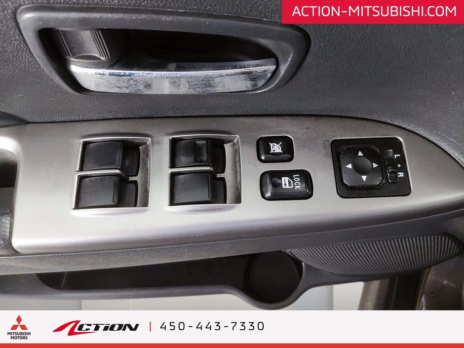 Mitsubishi RVR SEL  Carplay Android Auto Air Climatisé Mags 2020-15