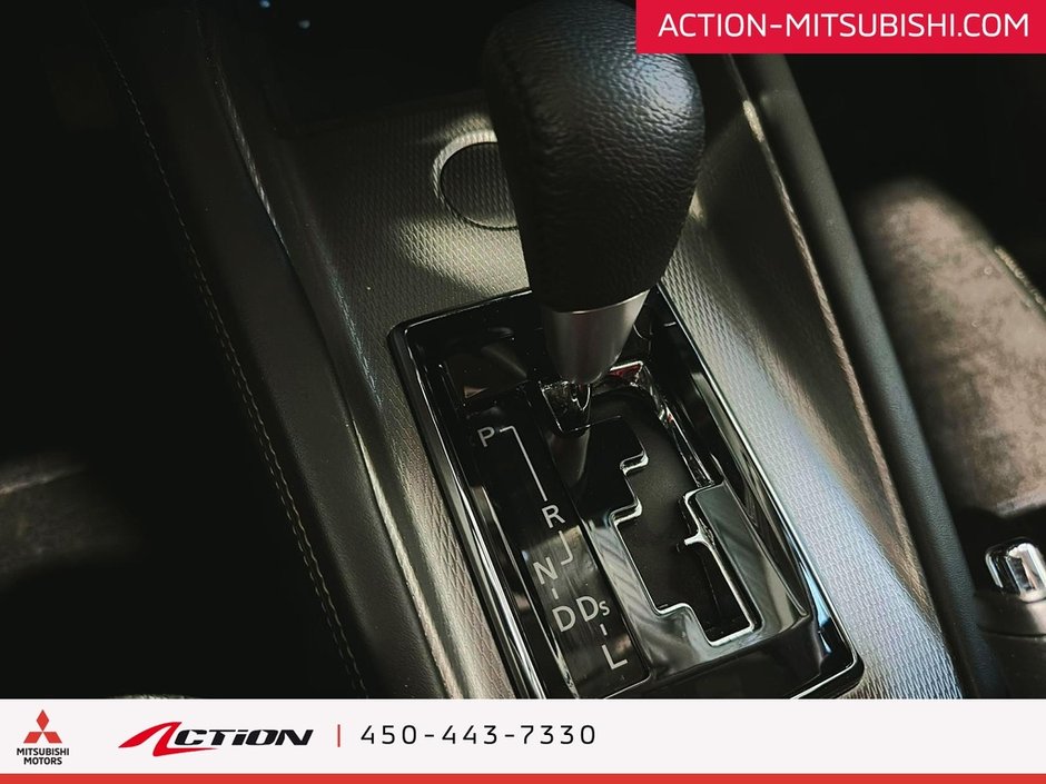 Mitsubishi RVR ES Carplay Android Auto Caméra de Recul A / C 2021-22