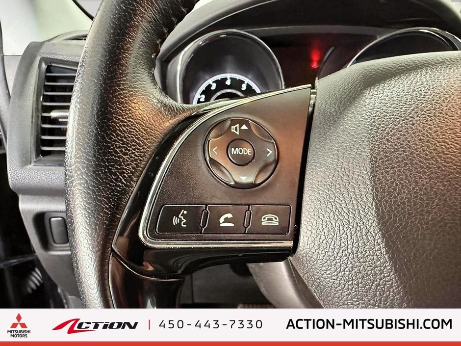 2021 Mitsubishi RVR SE AWC Carplay Android Auto Sièges Chauffants Mags-17