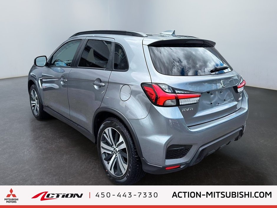 2022 Mitsubishi RVR SEL AWC Caplay Android Auto Sièges Chauffants Mags-2