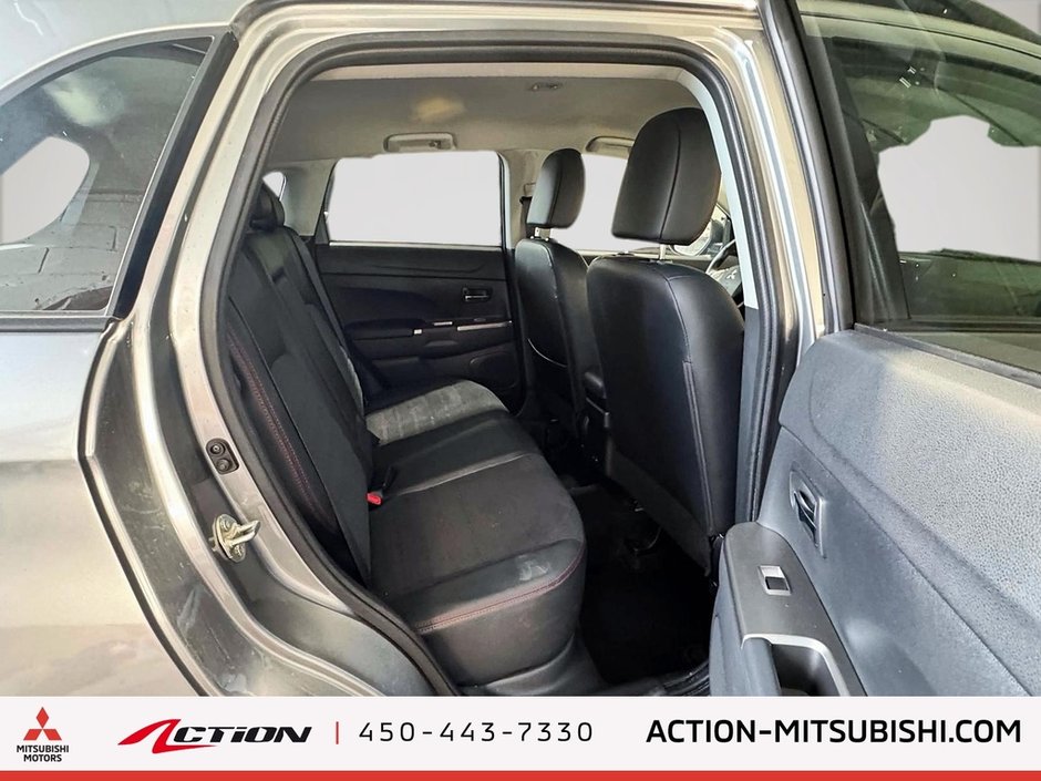 2022 Mitsubishi RVR SEL AWC Caplay Android Auto Sièges Chauffants Mags-16