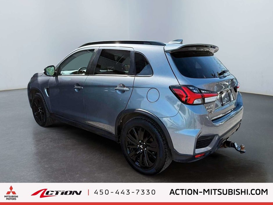 2022 Mitsubishi RVR LE-2