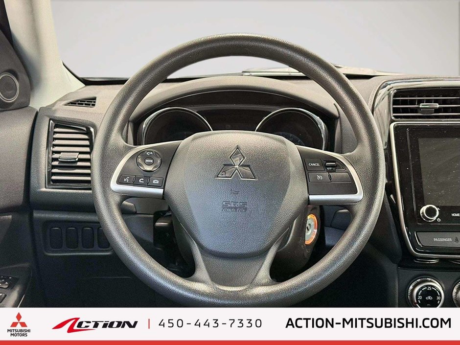 2022 Mitsubishi RVR ES-17