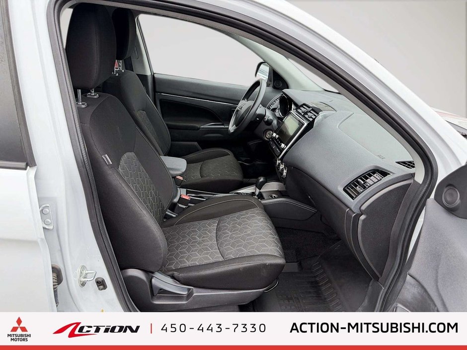 2022 Mitsubishi RVR ES AWC Carplay Android Auto  Sièges Chauffants-13