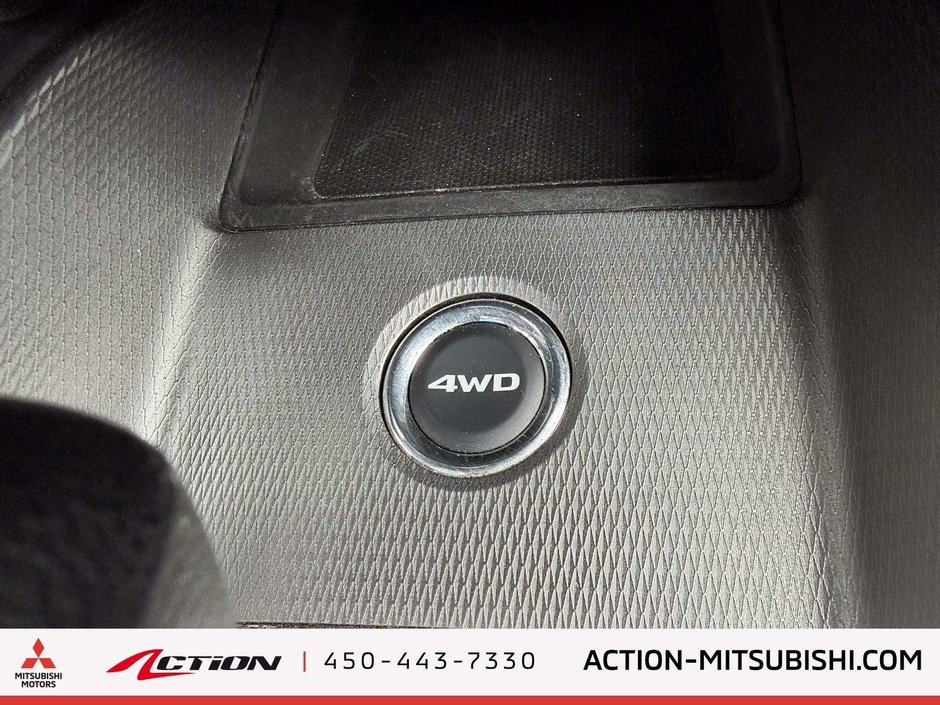 2022 Mitsubishi RVR ES AWC Carplay Android Auto  Sièges Chauffants-22