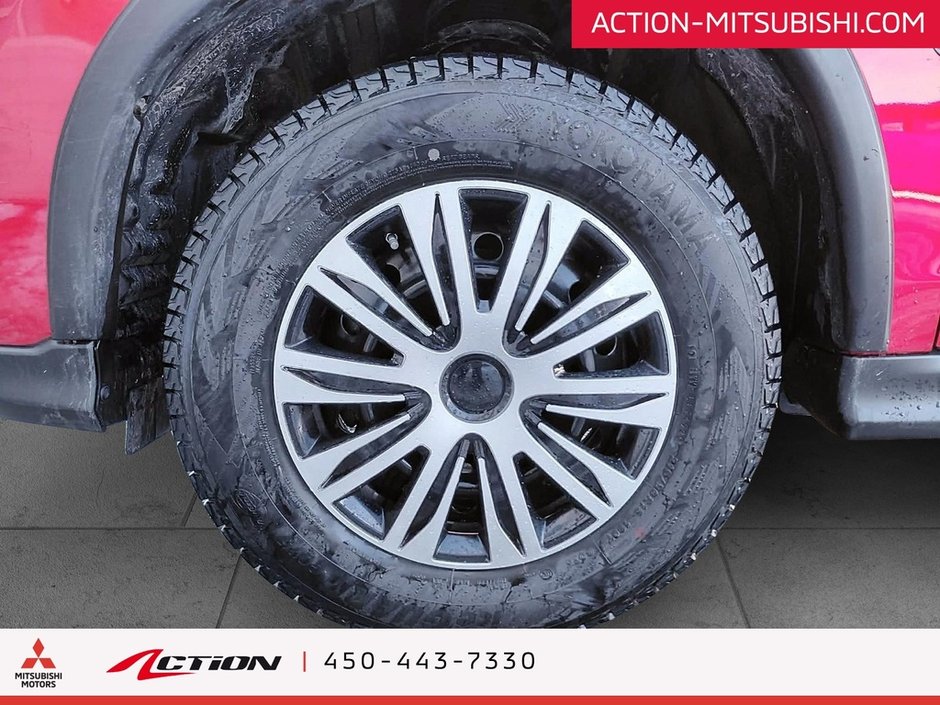 Mitsubishi RVR SEL AWC Caplay Android Auto Sièges Chauffants Mags 2023-11