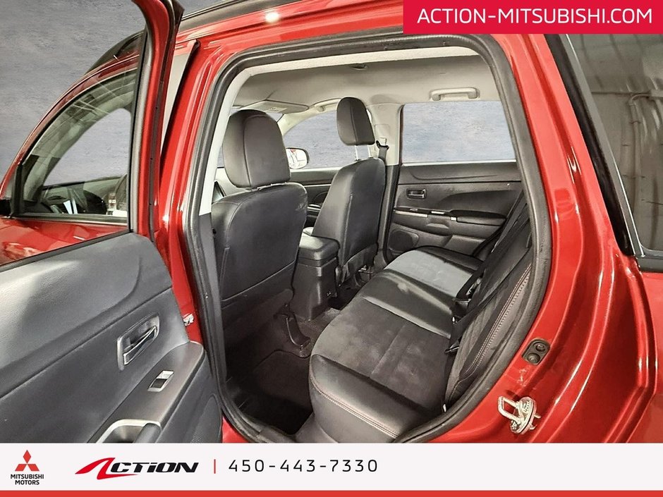 2023 Mitsubishi RVR SEL AWC Caplay Android Auto Sièges Chauffants Mags-9