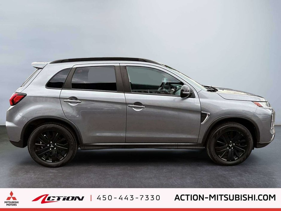 2023 Mitsubishi RVR LE-4
