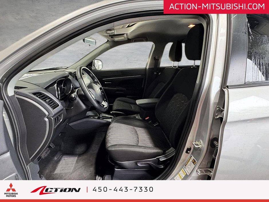 Mitsubishi RVR SE S-AWC Apple Carplay Android Auto Mags 16 2024-13