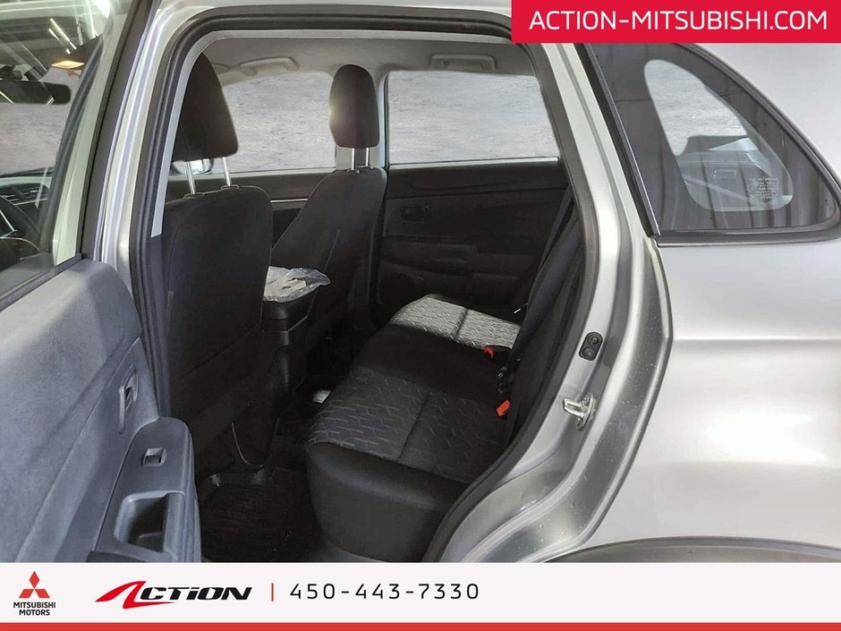 Mitsubishi RVR ES Carplay Android Auto Air Climatisé Mags 2024-10