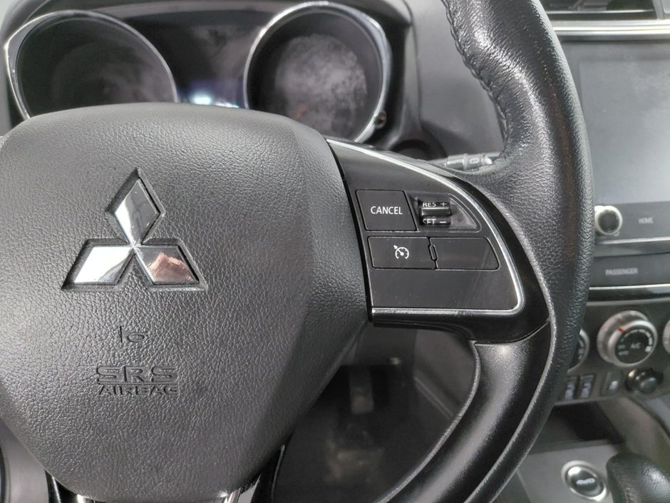 Mitsubishi RVR SE AWC Carplay Android Auto Sièges Chauffants Mags 2024-13